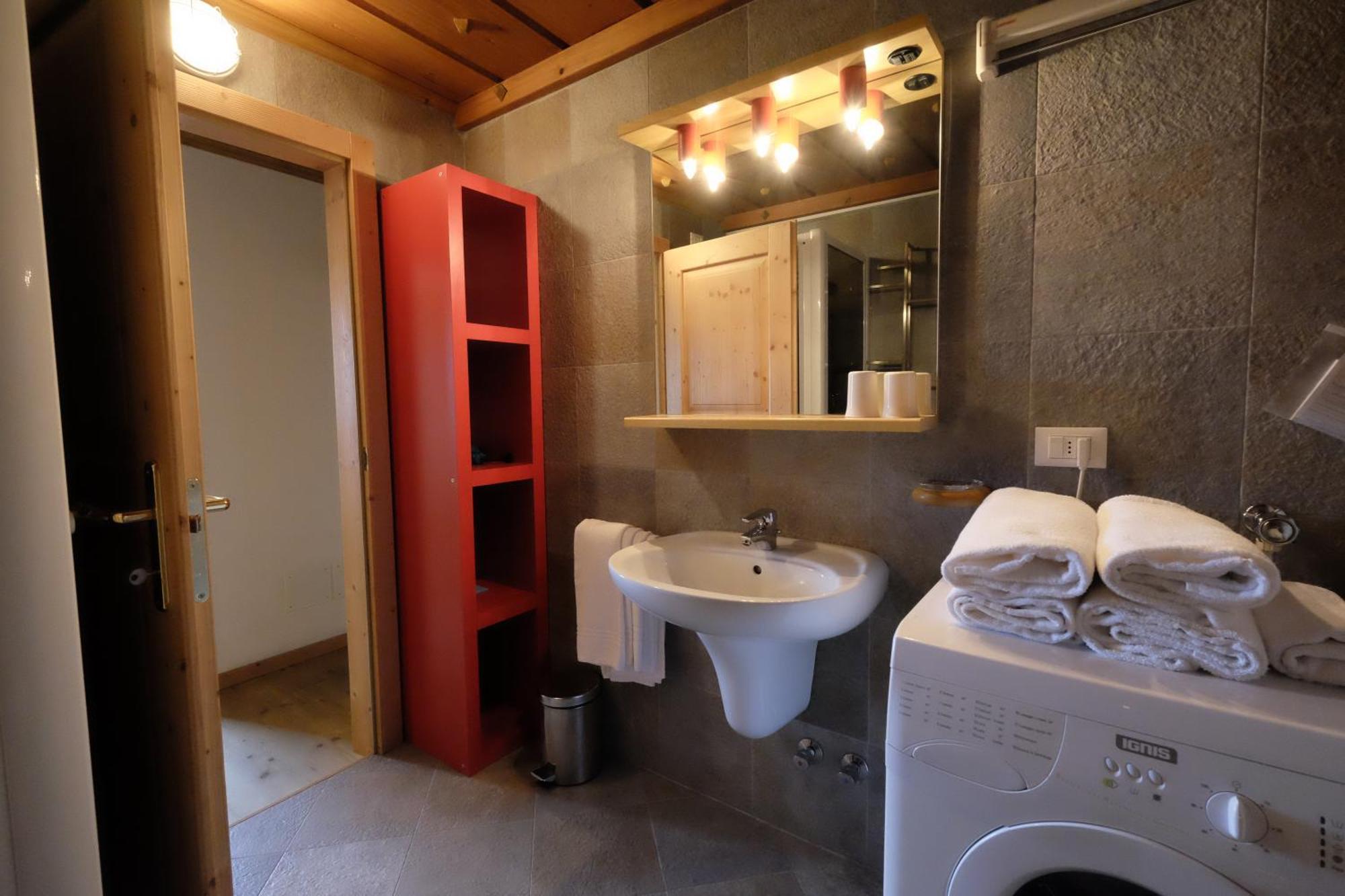 Residenza Bagni & Miramonti Aparthotel Cavalese Ngoại thất bức ảnh